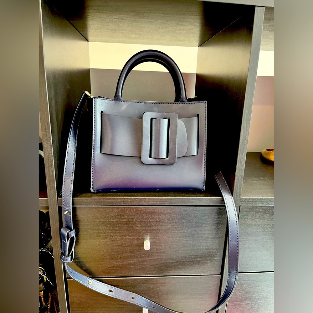 Navy Boyy tote bag with detachable cross body strap. Good condition.